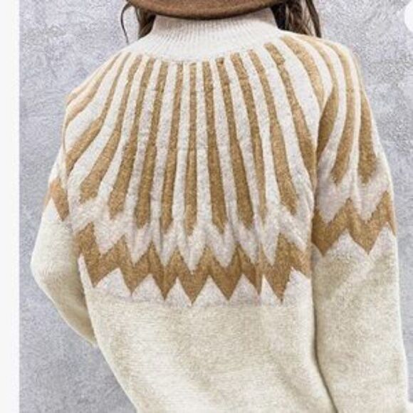 NEW Patterned Black Warm Pullover Sweater - Picture 5 of 7